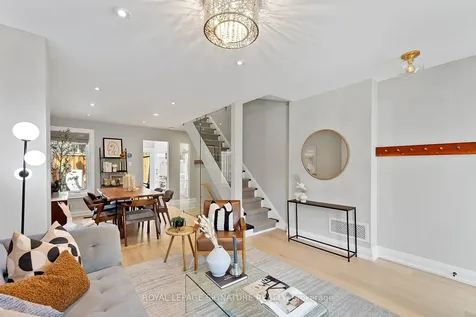 100 Sussex Avenue Toronto ON M5S 1K3