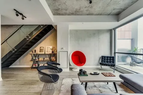 39 Brant Street Toronto ON M5V 0M8
