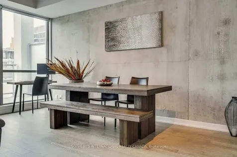 39 Brant Street Toronto ON M5V 0M8