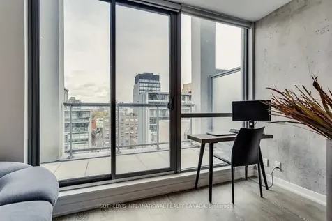 39 Brant Street Toronto ON M5V 0M8