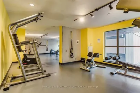 39 Brant Street Toronto ON M5V 0M8