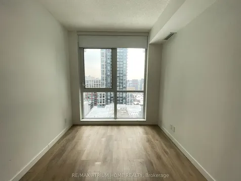 38 Widmer Street Toronto ON M5V 2E9