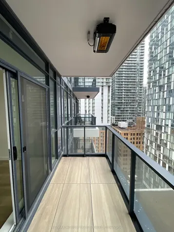 38 Widmer Street Toronto ON M5V 2E9