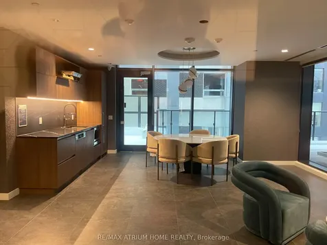 38 Widmer Street Toronto ON M5V 2E9
