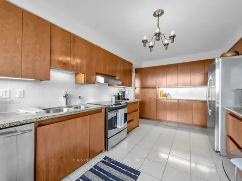 20 Avoca Avenue Toronto ON M4T 2B8
