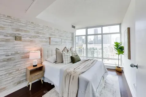 650 Queens Quay N/a W Toronto ON M5V 2Y7