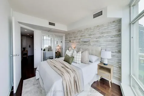 650 Queens Quay N/a W Toronto ON M5V 2Y7
