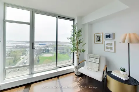 650 Queens Quay N/a W Toronto ON M5V 2Y7