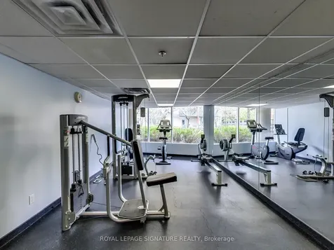650 Queens Quay N/a W Toronto ON M5V 2Y7