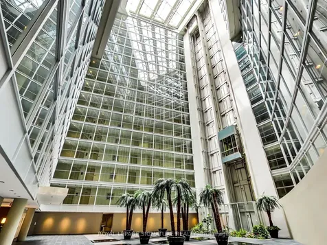 650 Queens Quay N/a W Toronto ON M5V 2Y7