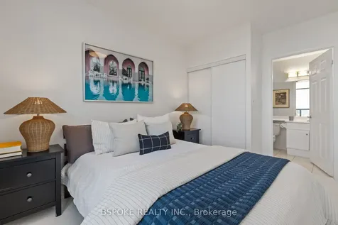 19 Barberry Place Toronto ON M2K 3E3