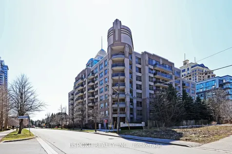 19 Barberry Place Toronto ON M2K 3E3