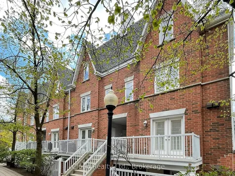 12 Sudbury Street Toronto ON M6J 3W7