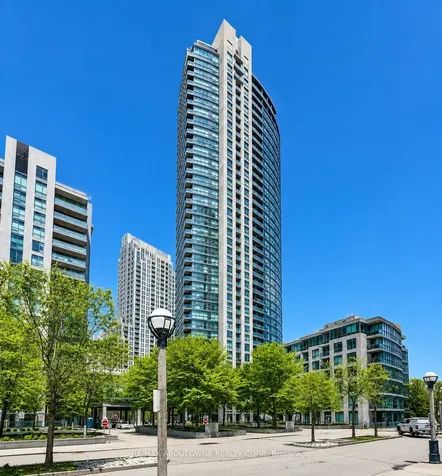 215 Fort York Boulevard Toronto ON M5V 4A2