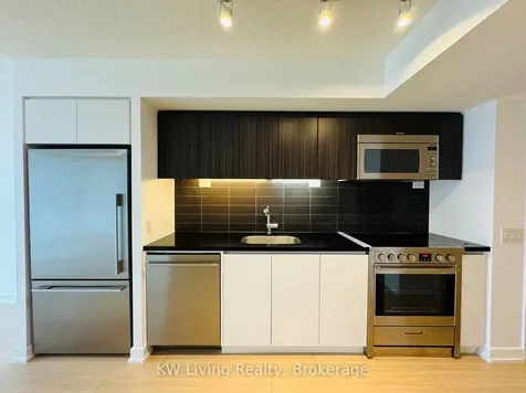 75 Queens Wharf Road Toronto ON M5V 0J8
