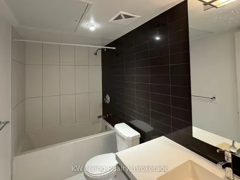 75 Queens Wharf Road Toronto ON M5V 0J8
