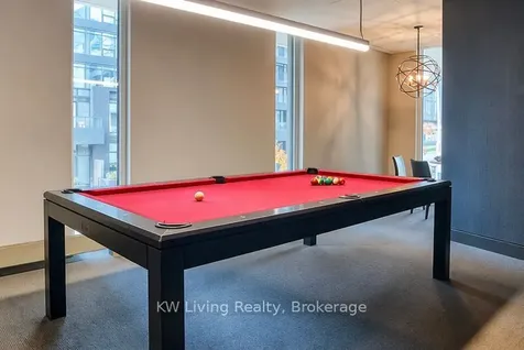 75 Queens Wharf Road Toronto ON M5V 0J8