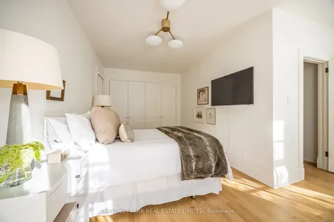 3 Ottawa Street Toronto ON M4T 2B5