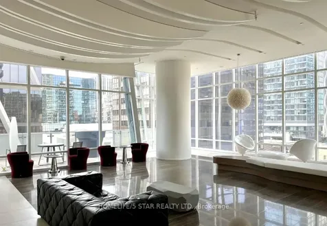 1 Bloor Street E Toronto ON M4W 0A8