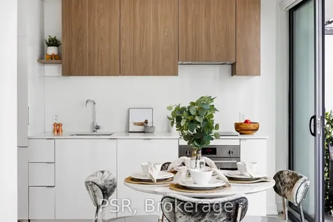 161 Roehampton Avenue Toronto ON M4P 0C8