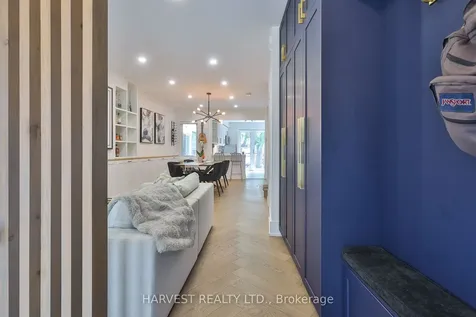 109 Helendale Avenue Toronto ON M4R 1C6