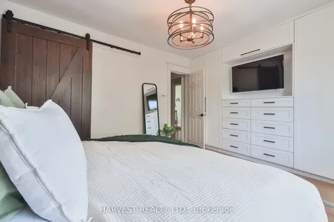 109 Helendale Avenue Toronto ON M4R 1C6