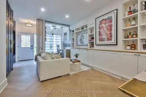 109 Helendale Avenue Toronto ON M4R 1C6