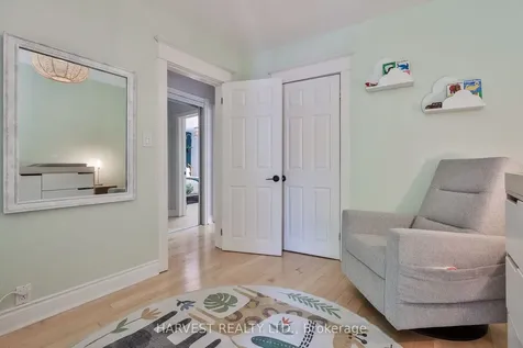 109 Helendale Avenue Toronto ON M4R 1C6