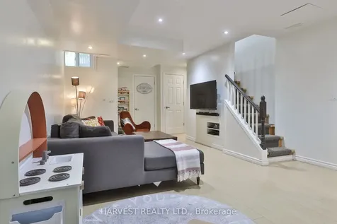 109 Helendale Avenue Toronto ON M4R 1C6