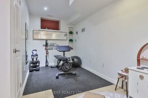 109 Helendale Avenue Toronto ON M4R 1C6