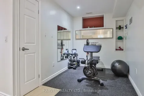 109 Helendale Avenue Toronto ON M4R 1C6