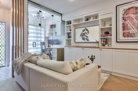 109 Helendale Avenue Toronto ON M4R 1C6
