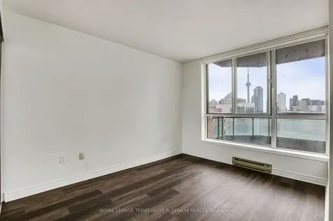 38 Elm Street Toronto ON M5G 2K5