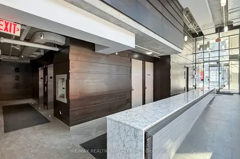 533 Richmond Street W Toronto ON M5V 3Y1
