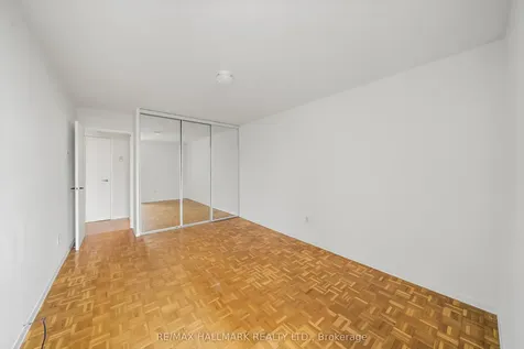 40 Homewood Avenue Toronto ON M4Y 2K2