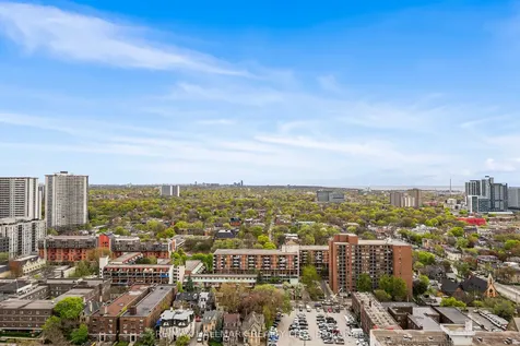 40 Homewood Avenue Toronto ON M4Y 2K2
