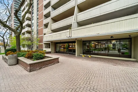 40 Homewood Avenue Toronto ON M4Y 2K2