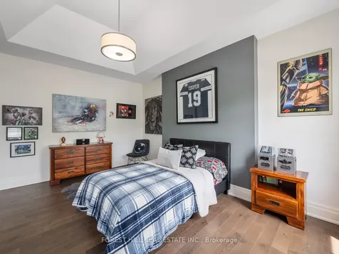 598 Castlefield Avenue Toronto ON M5N 1L8