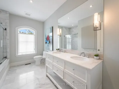 598 Castlefield Avenue Toronto ON M5N 1L8