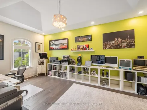 598 Castlefield Avenue Toronto ON M5N 1L8
