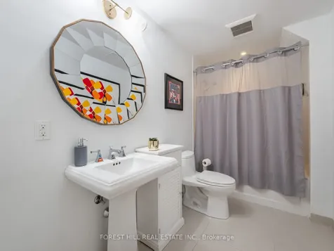 598 Castlefield Avenue Toronto ON M5N 1L8