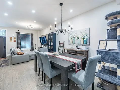 74 Montrose Avenue Toronto ON M6J 2T7