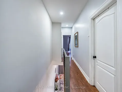 74 Montrose Avenue Toronto ON M6J 2T7