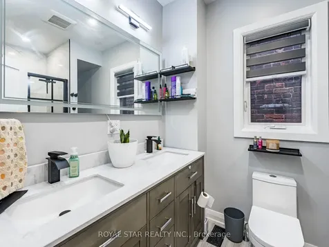 74 Montrose Avenue Toronto ON M6J 2T7