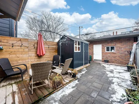 74 Montrose Avenue Toronto ON M6J 2T7