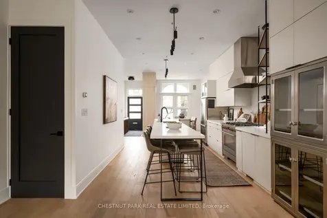 14 Wellesley Avenue Toronto ON M4X 1V3