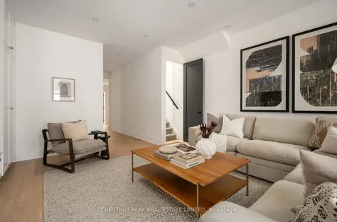 14 Wellesley Avenue Toronto ON M4X 1V3