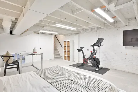14 Wellesley Avenue Toronto ON M4X 1V3