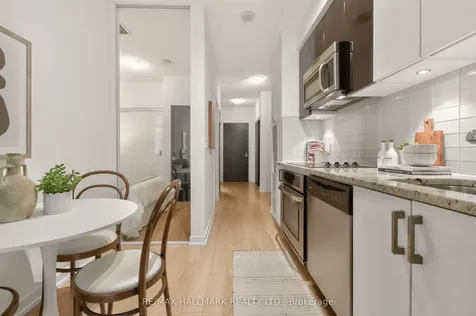 89 Dunfield Avenue Toronto ON M4S 0A4