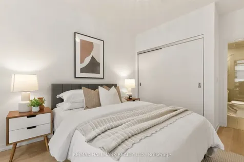 89 Dunfield Avenue Toronto ON M4S 0A4